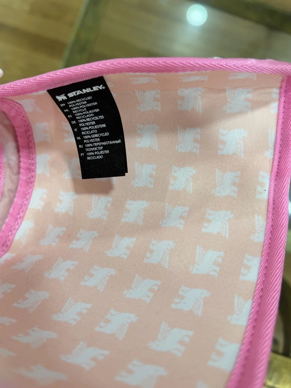 🦋STANLEY 
The All Day 40oz Quencher
Carry-All Pink - Picture 8 of 9